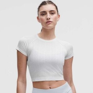 NWT Lululemon Swiftly Pointelle Cropped Short-Sleeve Shirt.Herringbone Dot White